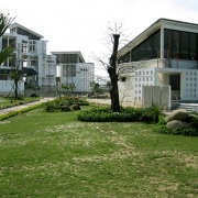 6. Bong lai resort